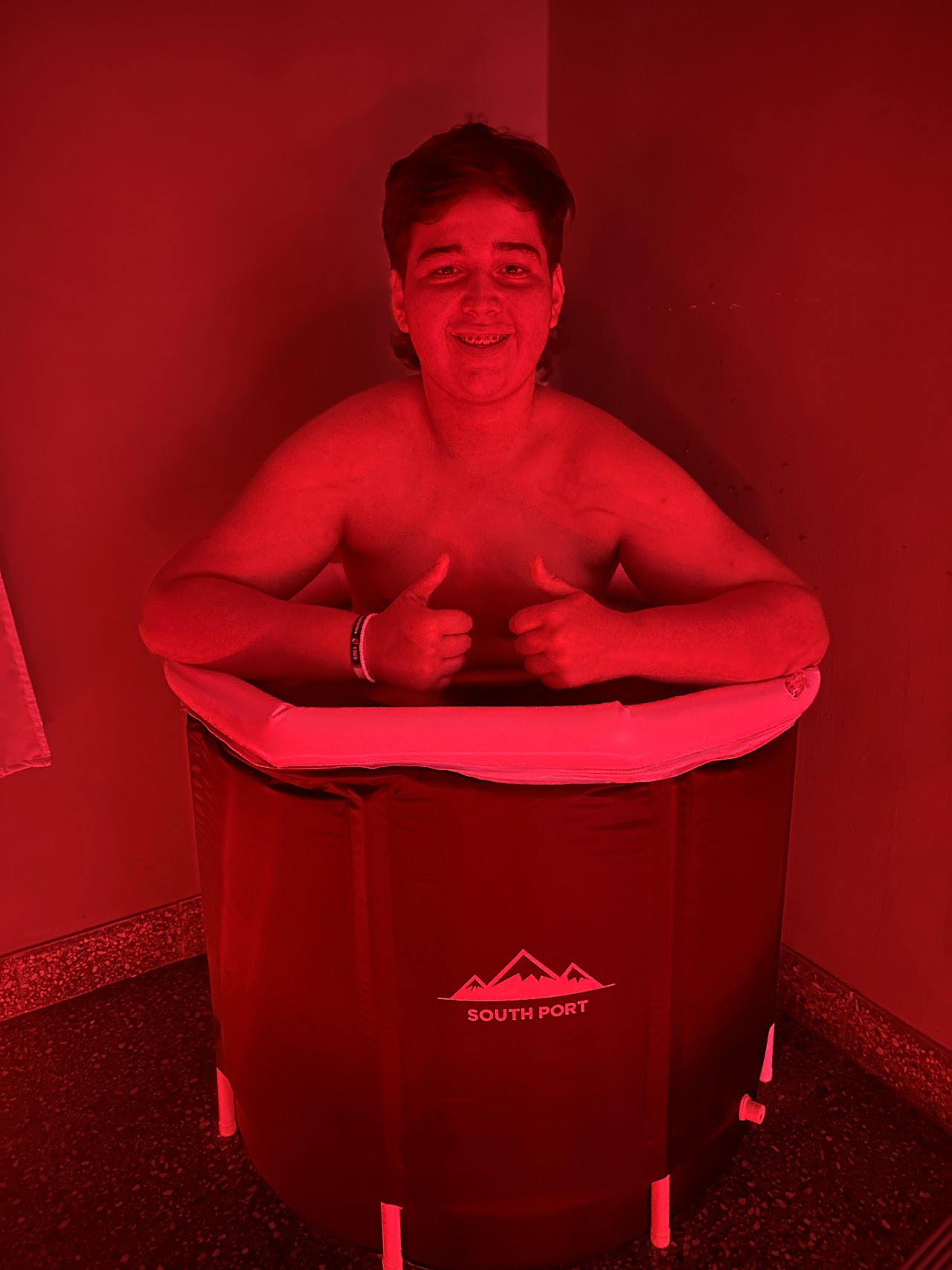 Gimnasio de rehabilitación activa en Kinesis Salud